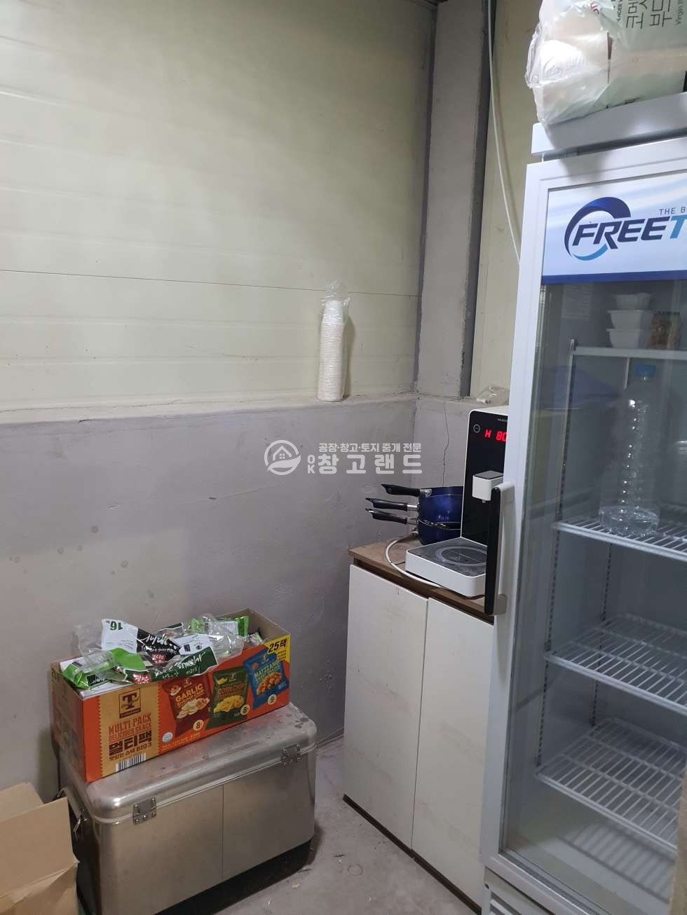 경기 고양일산동구 성석동 일산동구 성석동창고임대,체육시설및창고시설,면적100평,넓은주차장,내부사무실,빠른입주,층고8m 월세 매물번호 10130 사진 4