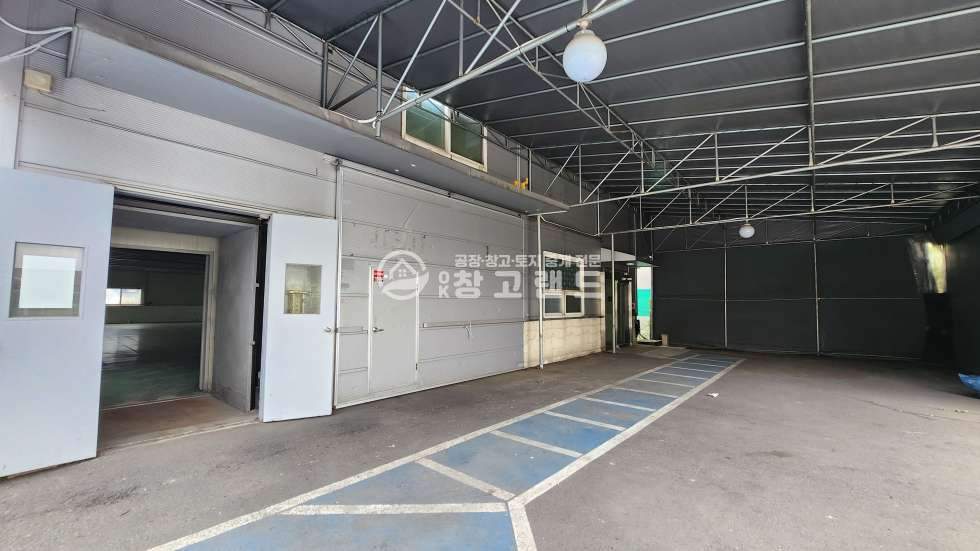 경기 파주시 광탄면 영장리 파주광탄영장리공장임대,112평씩2개층,화물엘베,단독공장,천막시설,즉시입주 월세 매물번호 10432 사진 2