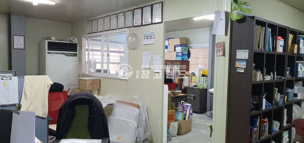 경기 고양일산동구 성석동 일산공장창고매매,연면적298평,설문ic인근,공장건물3개동,넓은마당,대형차량진입가능,가설천막 매매 매물번호 10352 사진 6