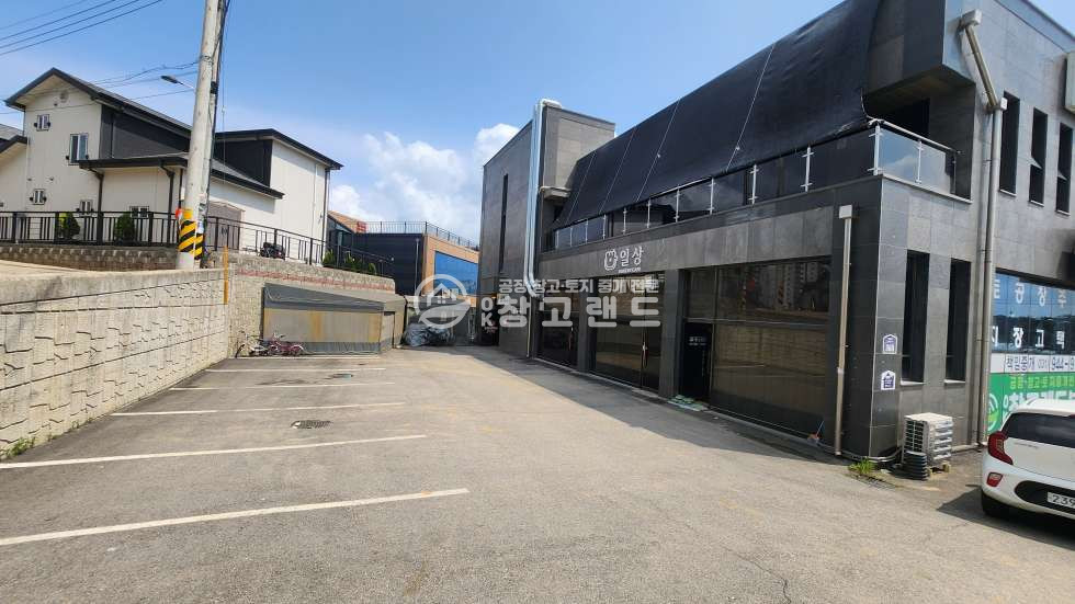경기 파주시 검산동 대로변,면적15평,30평도가능,건물깨끗,2칸가능,일반음식점,카페,베이커리,사무실,소매점 월세 매물번호 10684 사진 4