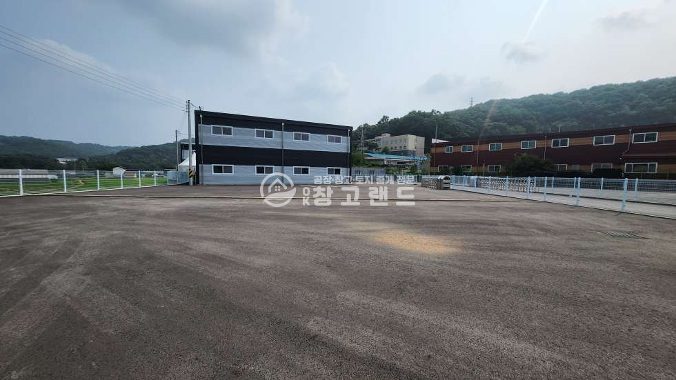 경기 파주시 광탄면 용미리 **파주용미리신축창고임대,대형마당,즉시입주,층고8.5m,2개동,4개동까지가능 월세 매물번호 10599 사진 11