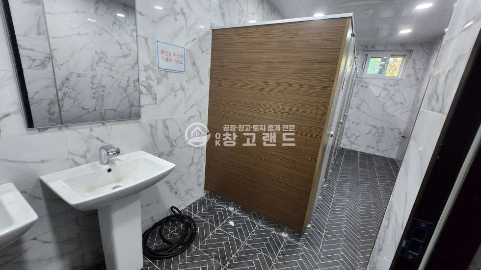 경기 파주시 조리읍 대형공장및물류창고,통면적900평,층고9m,40피트츄레라,단독마당,도크시설 월세 매물번호 10690 사진 6