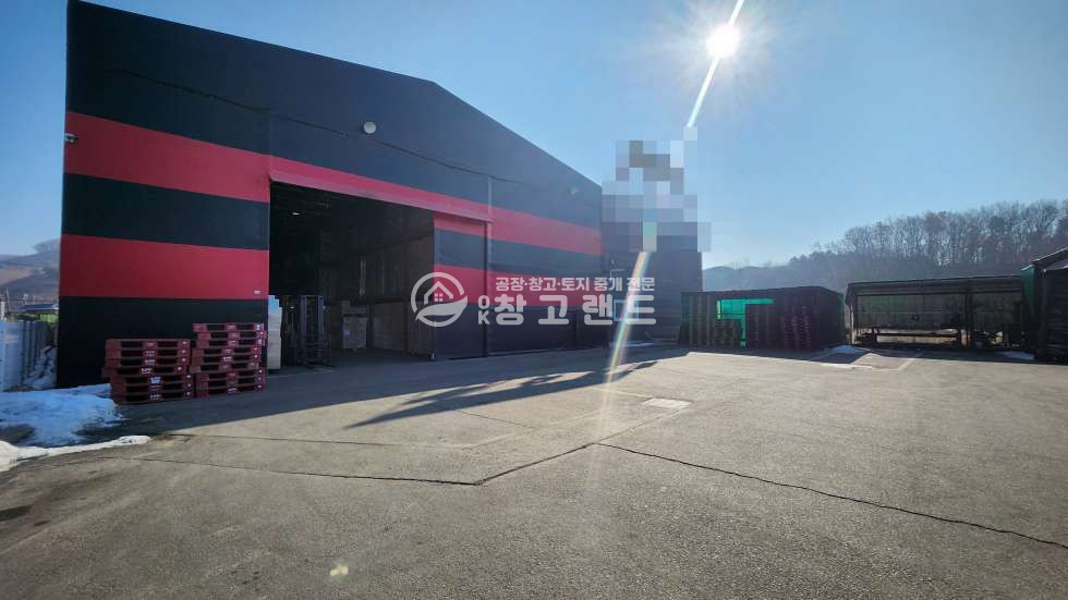 경기 파주시 파주읍 향양리 대지825평,건물160평,신축급공장창고,동간가설천막,대형차량진입가능,렉시설인수가능 매매 매물번호 10771 사진 1