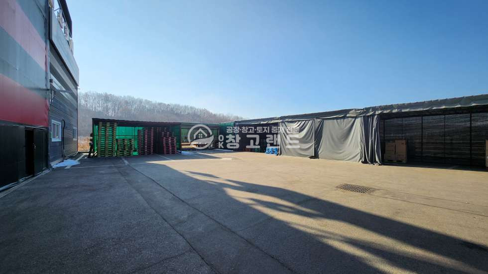경기 파주시 파주읍 향양리 대지825평,건물160평,신축급공장창고,동간가설천막,대형차량진입가능,렉시설인수가능 매매 매물번호 10771 사진 3