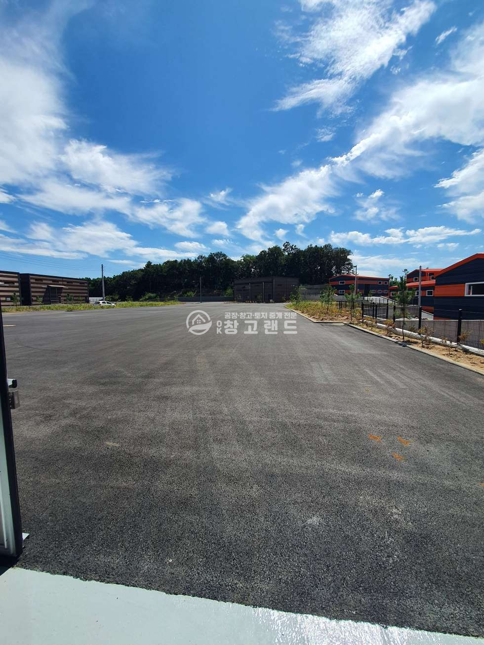 경기 고양일산동구 설문동 창고240평임대,운동장같은단독마당,즉시입주,층고7m,2개동씩도가능 월세 매물번호 10113 사진 3