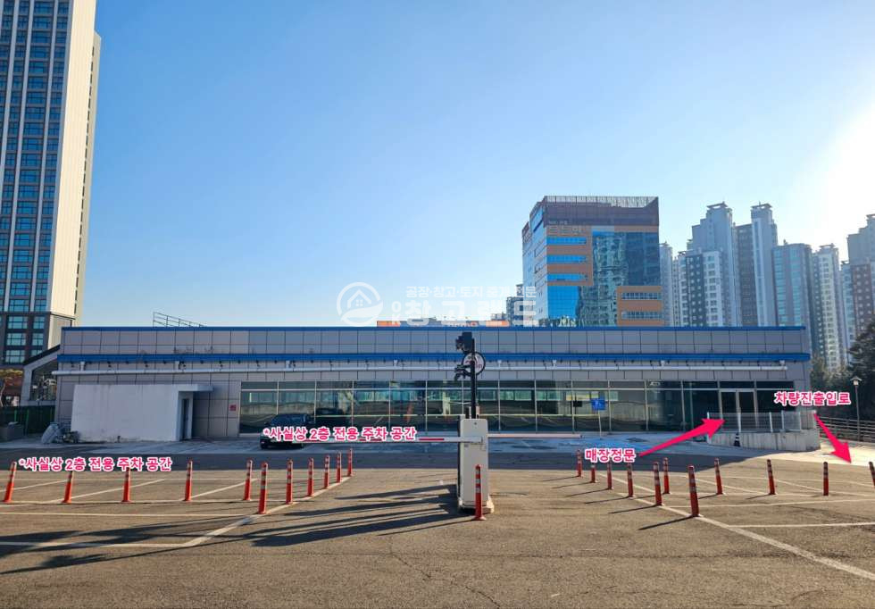 경기 고양일산서구 덕이동 2층동 전용143평,4차선대로변상가,광고효과,즉시입주,랜트프리,주차여유,운동시설,전시판매장추천 월세 매물번호 10762 사진 1