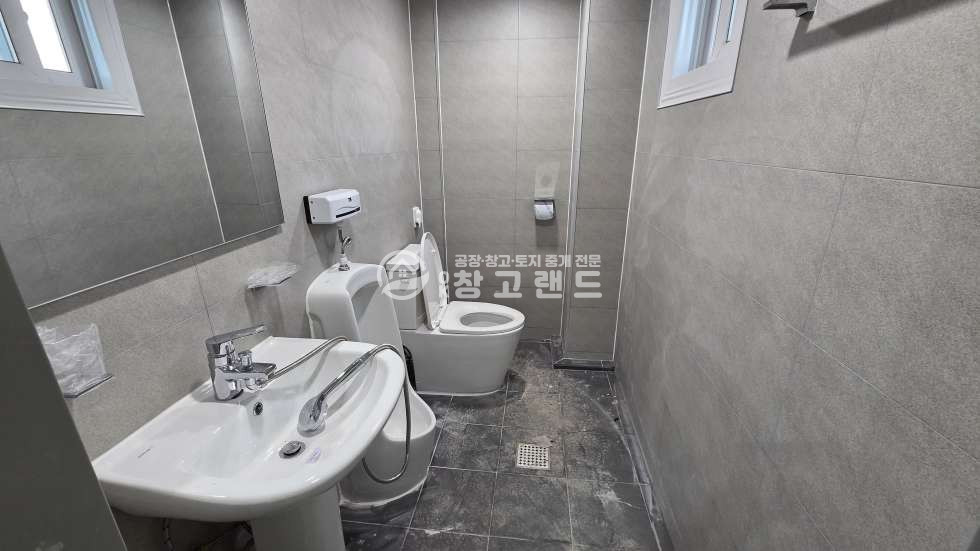 경기 고양일산동구 문봉동 가,나,다동 대지1300평,건물520평,5개동,도로변,신축,층고7.5m ,즉시입주 월세 매물번호 11080 사진 5