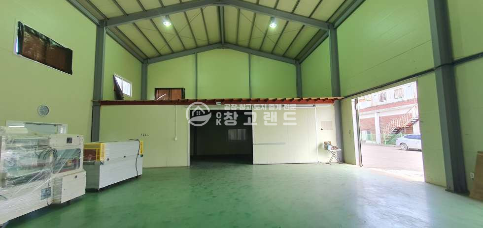 경기 파주시 월롱면 덕은리 1,2동 공장창고,면적60평*2개동,층고9m,입주협의,대형차량진입가능,내부사무실, 월세 매물번호 11086 사진 1