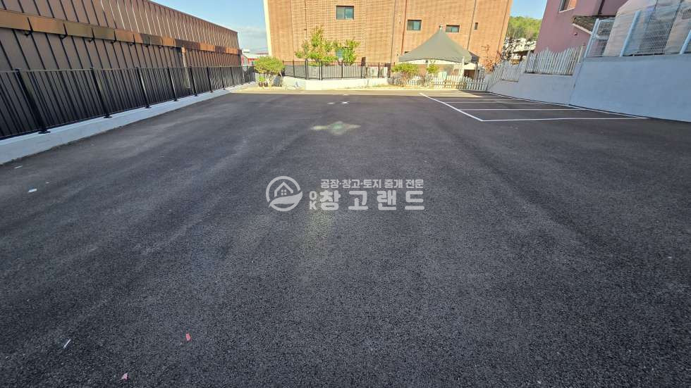 경기 파주시 상지석동 *신축상가및창고,면적150,즉시입주,전면유리,주차40대,츄레레가능 월세 매물번호 11143 사진 12