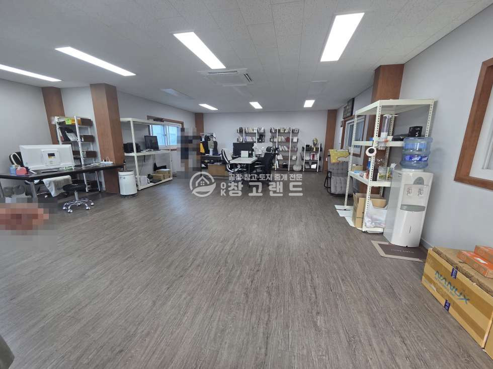 경기 파주시 조리읍 장곡리 1,2,3동 대지437평,건물144평,도로변,준신축급,제조업소,물류창고,3개동,사무동별도,층고8.5m 매매 매물번호 11189 사진 2
