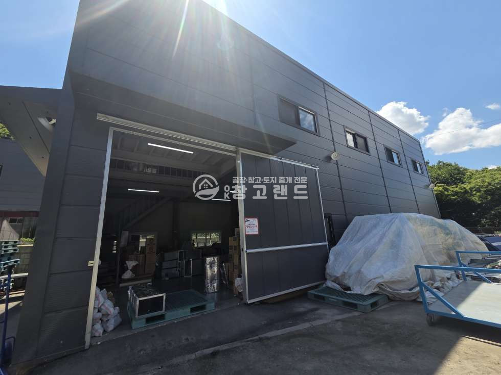 경기 파주시 탄현면 만우리 대지755평,연면적281평,공장창고,사무실,기숙사,식당,호이스트,전력135kw 매매 매물번호 11179 사진 12