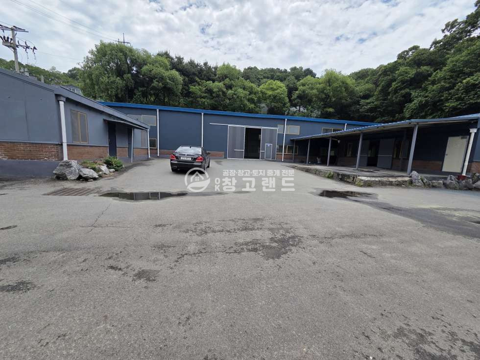 경기 파주시 파주읍 백석리 총210평,리모델링,공장,전기250kw,즉시입주,대형차량진입,층고7m,민원무 월세 매물번호 11163 사진 12
