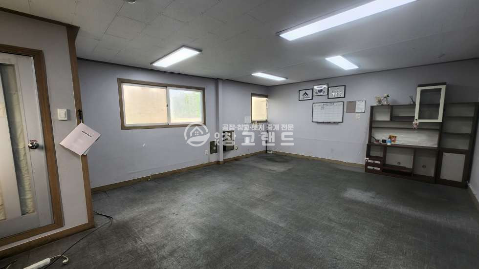 경기 파주시 조리읍 오산리 가,나동 공장493평,천막시설30평,민원무,즉시입주,40피트츄레라가능,오산산업단지인근 월세 매물번호 10078 사진 9