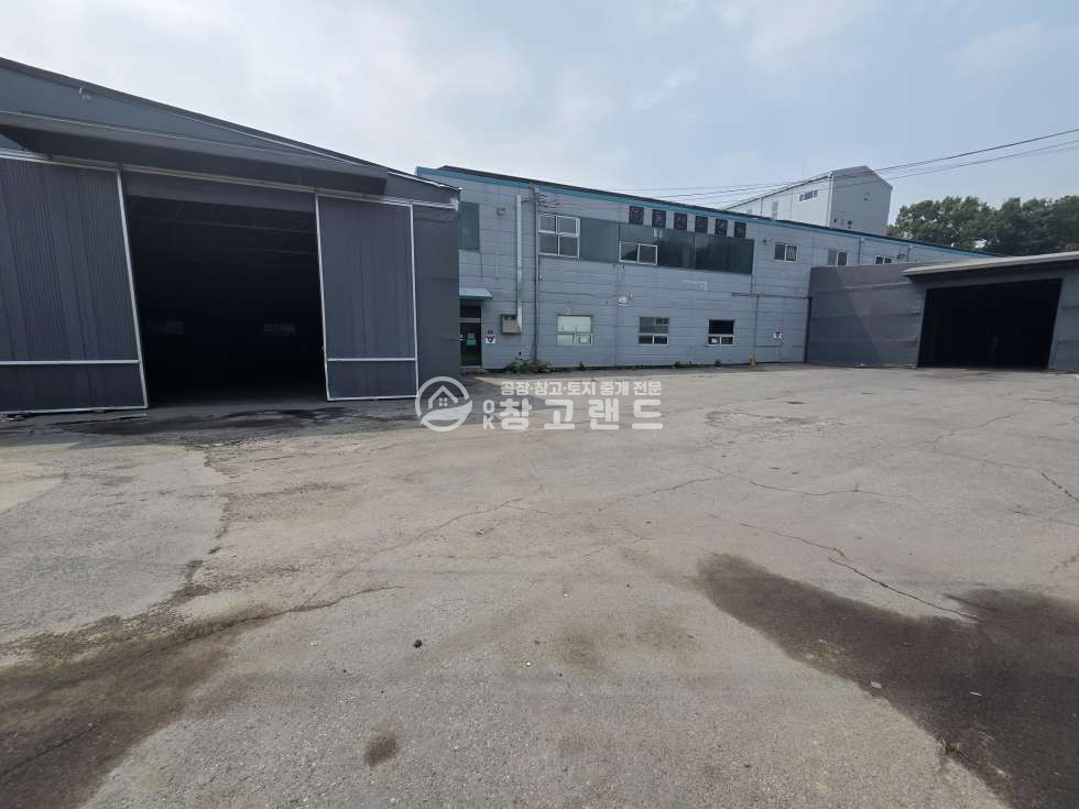 경기 파주시 법원읍 가야리 에이스인쇄공장동 단독공장,221평씩2개층,가설천막시설200평,전력149kw,2층사무실,샤워실완비,기숙사가능,즉시입주가능전체층고약8m 월세 매물번호 11176 사진 1