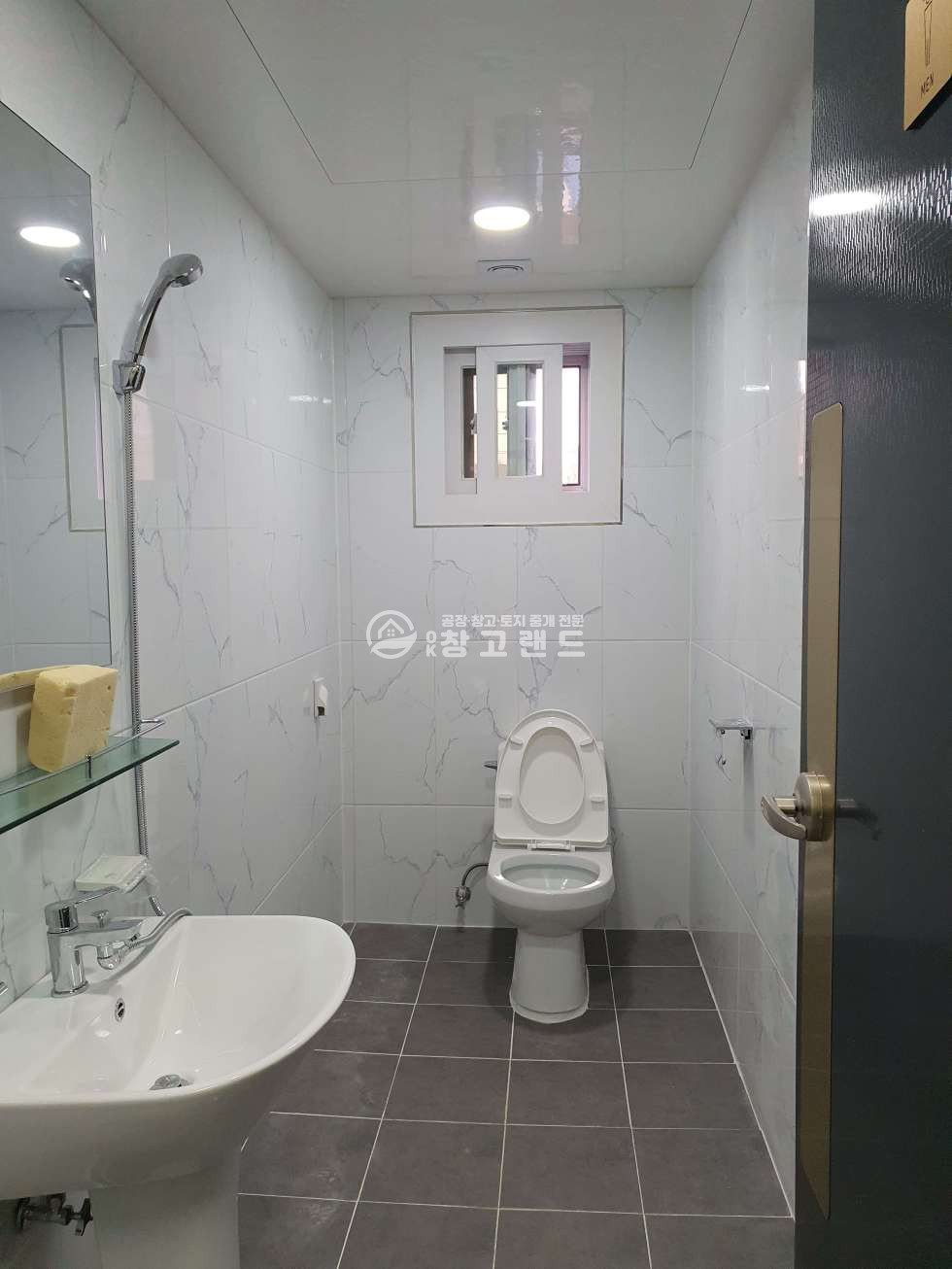 경기 파주시 탄현면 갈현리 대로변소형사무실,약17평,소매점,광고효과,내부남녀화장실,씽크대,즉시입주 월세 매물번호 10168 사진 4